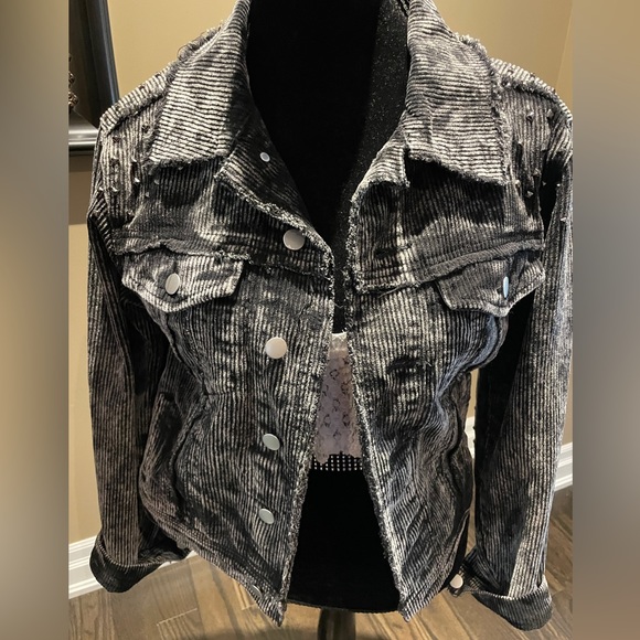Distressed Gray Corduroy Studded Denim Jacker - A must for Summer! - Picture 1 of 17